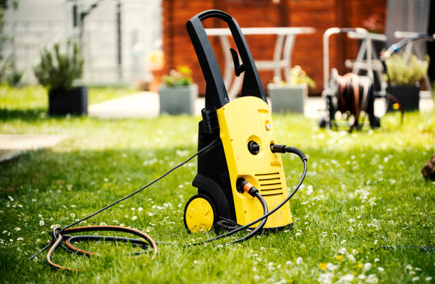 Best Patio and Deck Pressure Washing  in Azalea Park, FL